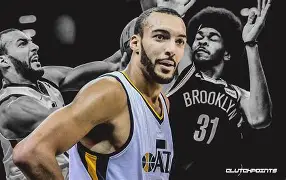 雄鹿队在对阵篮网队的比赛中完胜对手，确保联盟领先地位的简单介绍