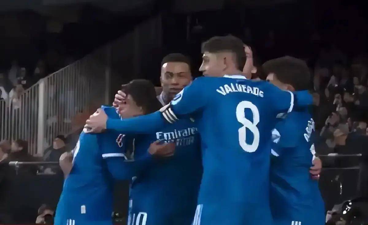 瓦伦西亚客场大胜巴拉多利德,积累分数的简单介绍 瓦伦西亚客场大胜巴拉多利德,积累分数的简单介绍