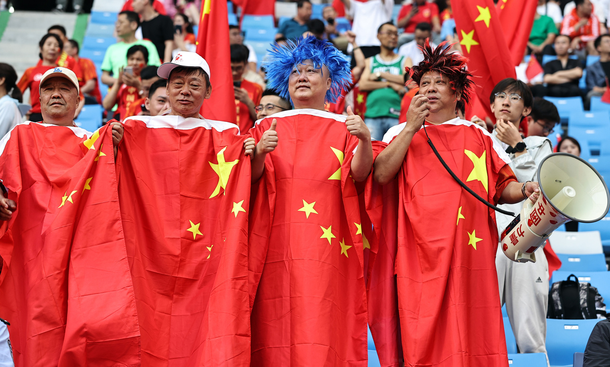 中国国家队在国际赛场上大放异彩的是谁 中国国家队在国际赛场上大放异彩的是谁